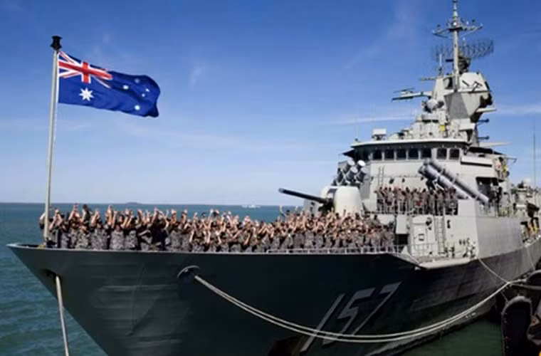 Cuộc tập trận này có sự tham gia của 30.000 binh sĩ Mỹ, Australia. Ảnh: Thủy thủ Tàu tuần dương HMAS Perth của Hải quân Hoàng gia Australia.