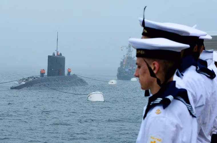 Hạm đội Thái Bình Dương hiện cớ 22 tàu ngầm gồm: Hai tàu ngầm nguyên tử chiến lược Borei; bốn tàu ngầm nguyên tử chiến lược Project 677BDR Kalmar; 5 tàu ngầm nguyên tử mang tên lửa hành trình Project 949 Antey; 4 tàu ngầm nguyên tử mang tên lửa hành trình Project 971 Shchuka-B và 8 tàu ngầm phi hạt nhân Project 877 Paltus. Có thể nói, Hạm đội Thái Bình Dương hiện sở hữu lực lượng tàu ngầm nguy hiểm bậc nhất thế giới.