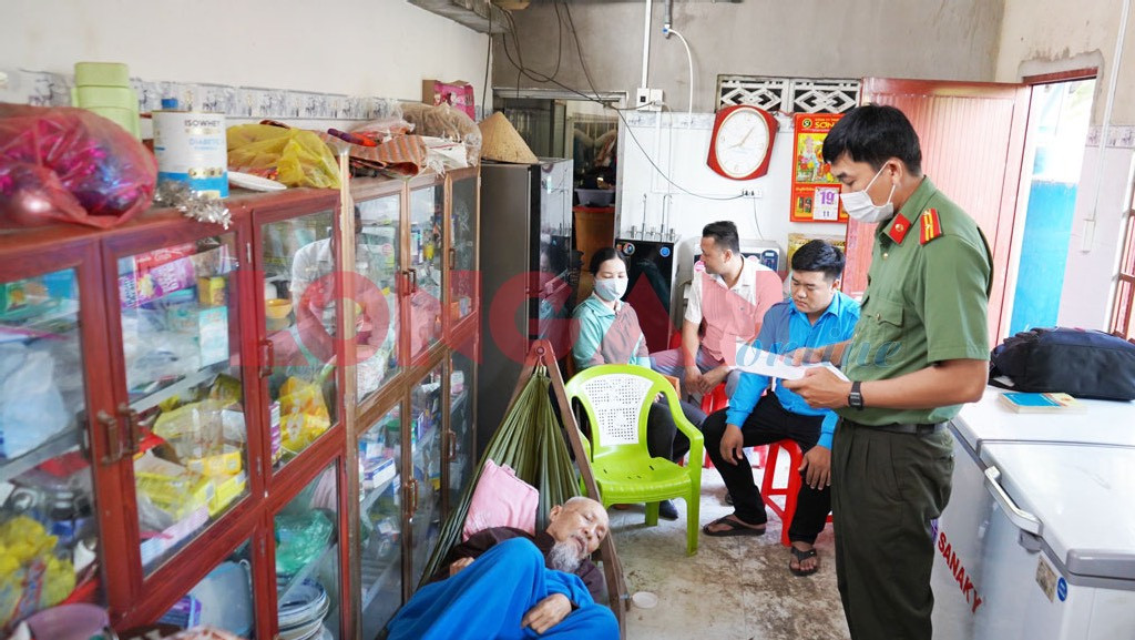 Vu Tinh that Bong Lai: ong Le Tung Van bi khoi to toi loan luan