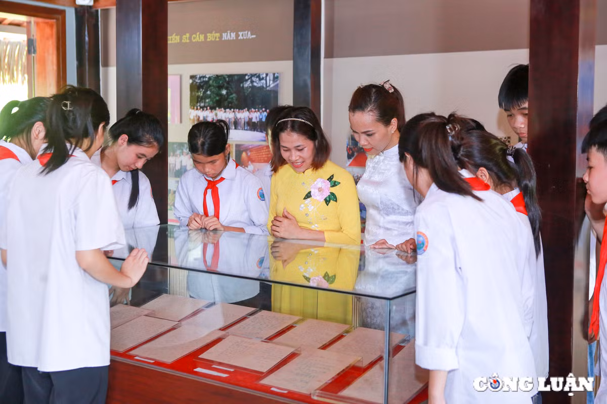 Sap khanh thanh Di tich lich su quoc gia Truong day lam bao Huynh Thuc Khang-Hinh-16