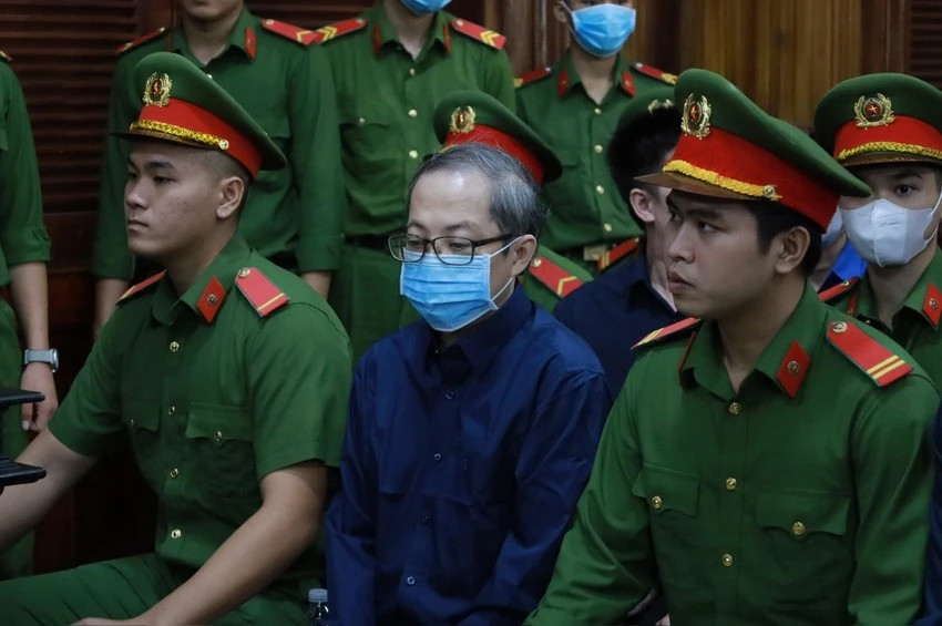 Cựu Giám đốc Bệnh viện TP Thủ Đức vi phạm về đấu thầu ra sao? Cuu Giam doc Benh vien TP Thu Duc vi pham ve dau thau ra sao?