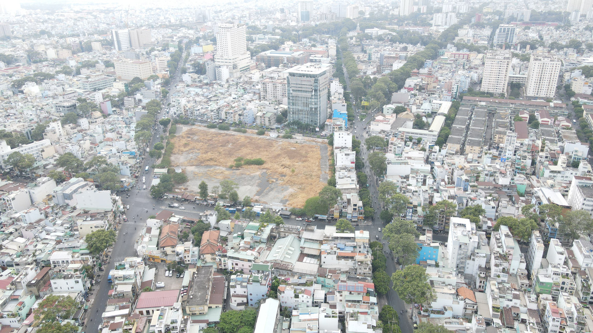 Cận cảnh ''khu đất vàng'' 152 Trần Phú mà Phó Thủ tướng chỉ đạo xử lý Can canh ''khu dat vang'' 152 Tran Phu ma Pho Thu tuong chi dao xu ly