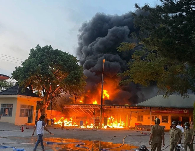 Bình Thuận: điều tra vụ cháy hơn 200 xe máy tại kho tang vật Binh Thuan: dieu tra vu chay hon 200 xe may tai kho tang vat