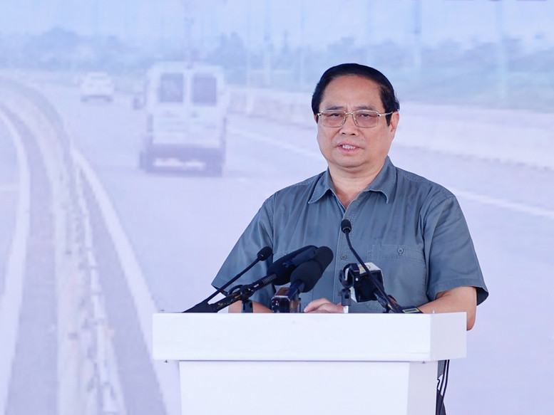 Thủ tướng dự khánh thành tuyến đường nối 2 cao tốc huyết mạch miền Bắc Thu tuong du khanh thanh tuyen duong noi 2 cao toc huyet mach mien Bac