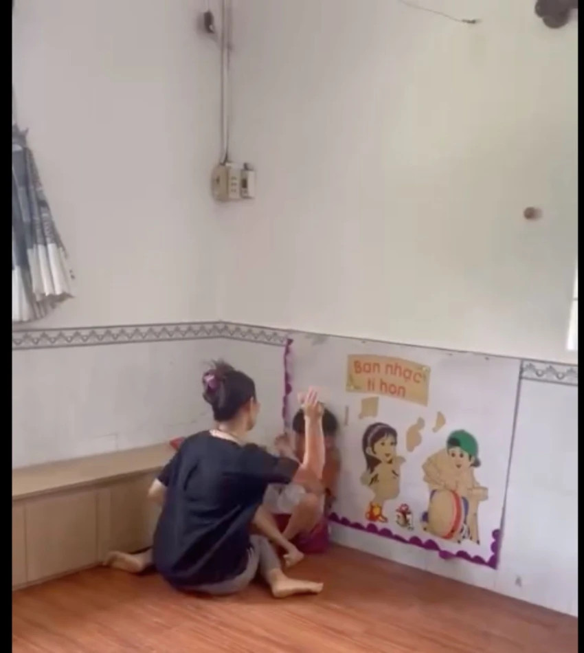 TP HCM: Dieu tra co giao mam non ngoi len tre de cho an-Hinh-2