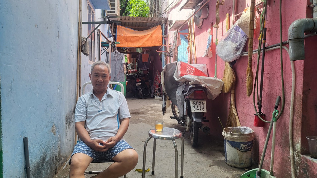 TP HCM: Người dân cạnh rạch Xuyên Tâm mong muốn sớm được di dời - Hình 2 TP HCM: Nguoi dan canh rach Xuyen Tam mong muon som duoc di doi-Hinh-2