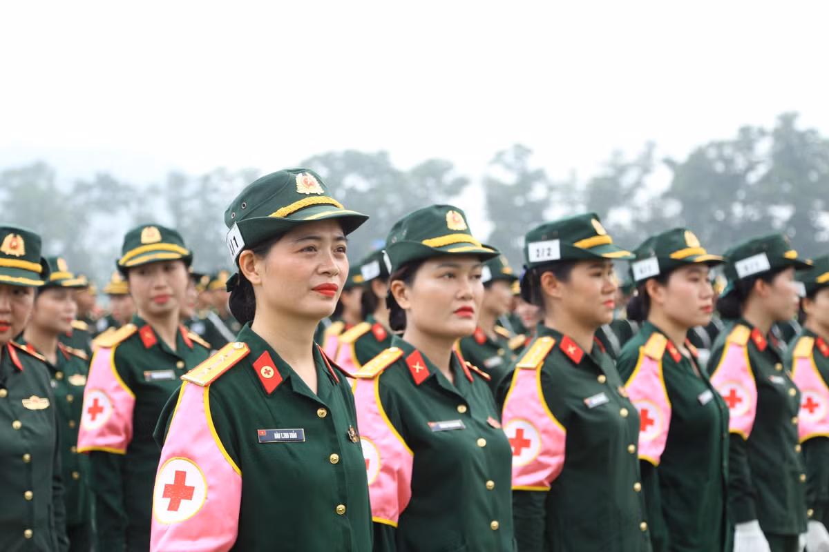 Nữ chiến sĩ Đào Thị Thu Thảo- Khối nữ sĩ quan Quân y.