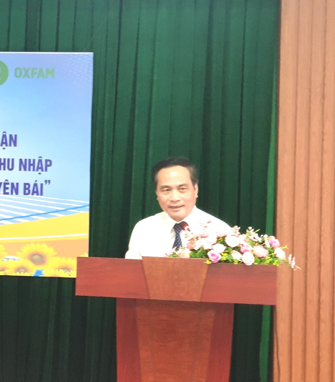 Pho Chu tich Pham Ngoc Linh lam viec tai Yen Bai khoi dong du an cua Trung tam SUDECOM