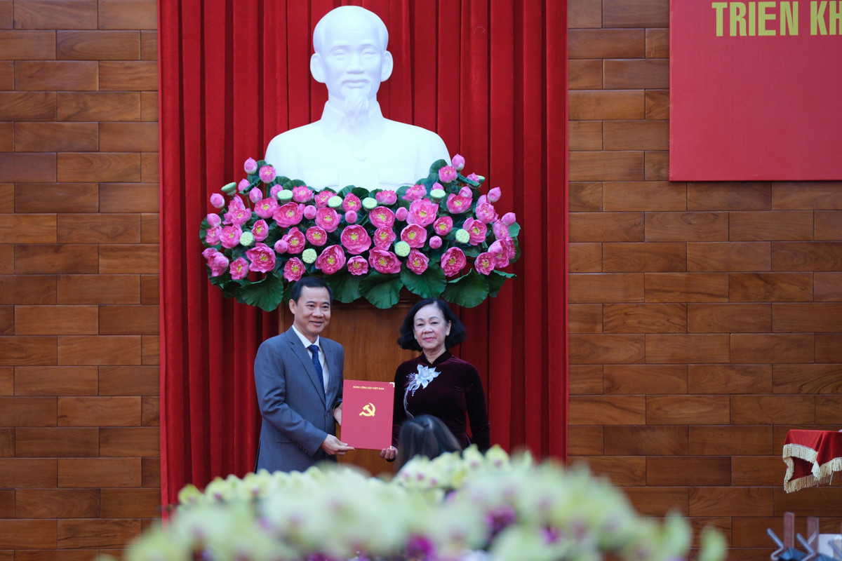 Ông Nguyễn Thái Học làm Quyền Bí thư Tỉnh ủy Lâm Đồng - Hình 2 Ong Nguyen Thai Hoc lam Quyen Bi thu Tinh uy Lam Dong-Hinh-2