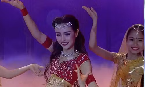 Khanh Thi bat khoc khi Chi Anh hoi con gian anh khong-Hinh-5