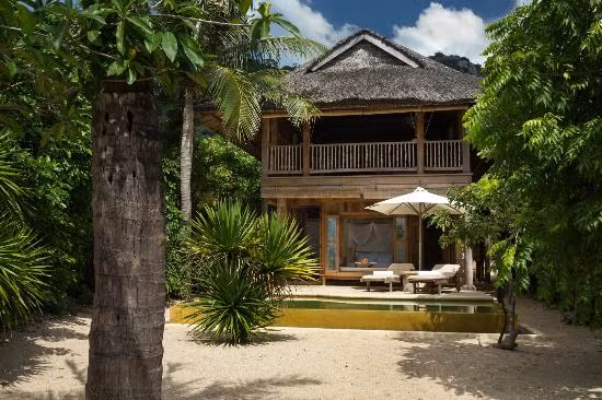 Mức giá mỗi phòng cao cấp tại khu nghỉ dưỡng này trên dưới 10 triệu đồng/ngày.