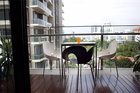 Ở chung cư, các tầng đẹp từ tầng 2 đến tầng 9-10.