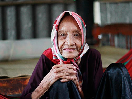 Dự kiến tháng 6/2015, Hiệp hội Kỷ lục Thế giới sẽ đến Việt Nam trao bằng xác lập kỷ lục cho cụ Trù.