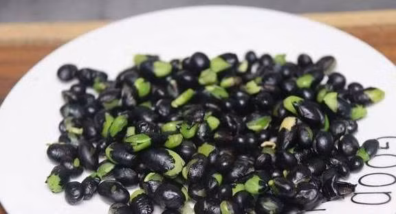 Nếu muốn cải thiện cơ thể, bạn nên dùng loại canh này 2 - 3 lần/tuần, liên tục trong khoảng 2 tuần, chắc chắn sẽ nhận rõ sự khác biệt, ngủ ngon, cả người sảng khoái.