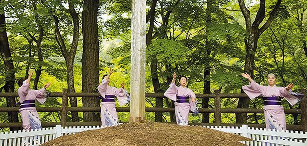 Trong khoảng thời gian ở Nhật Bản, Chúa Jesus học thêm tiếng Nhật và nghiên cứu văn hóa của người dân địa phương trước khi quay trở lại Jerusalem.