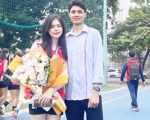 Huyền Trang hiện đã có người yêu. Bạn trai của cô là Nguyễn Văn Hiệu, cựu vận động viên điền kinh thuộc Trung tâm Thể dục thể thao Quân đội.