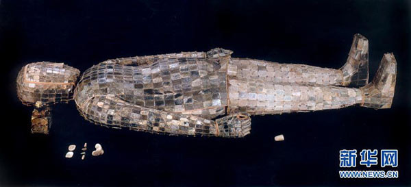 Quá trình hoàn thành ngọc y thường mất khoảng vài năm. Do ngọc y được chế tác từ những vật liệu vô cùng quý hiếm và đắt tiền nên chỉ dành cho những người quyền quý, giàu có. Dân thường không thể nào có đủ tiền để mua được ngọc y.