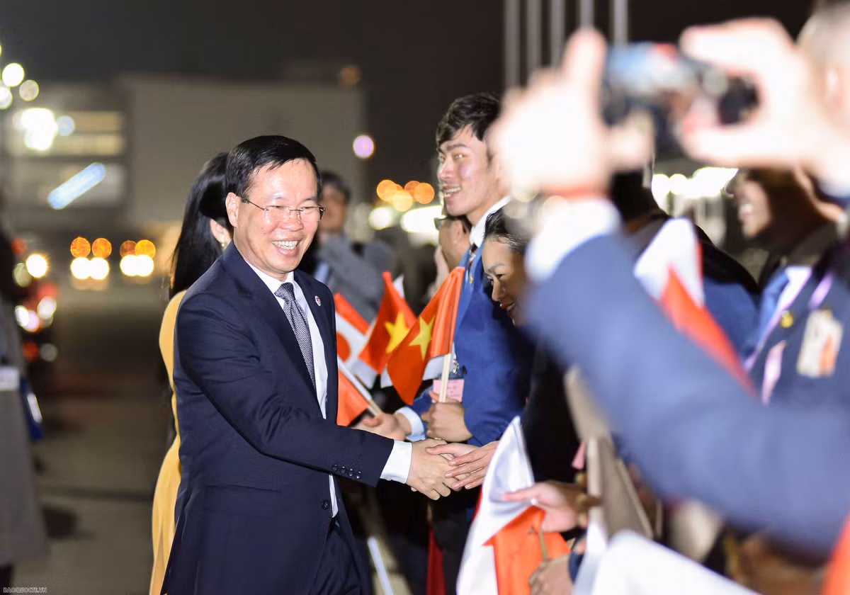 Chu tich nuoc Vo Van Thuong va Phu nhan den Tokyo, bat dau chuyen tham chinh thuc Nhat Ban-Hinh-2
