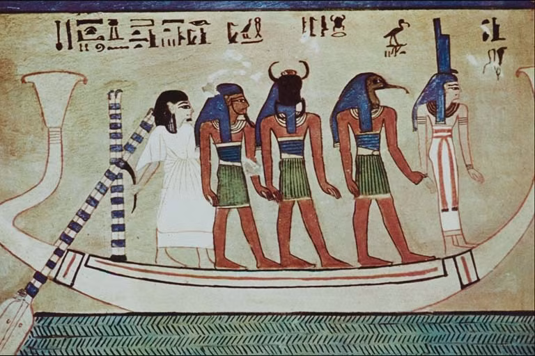 Trong đó, khi tới gần Duat, các linh hồn sau khi qua đời sẽ phải vượt qua các cánh cửa được những sinh vật nửa người nửa thú đáng sợ với tên gọi như "Kẻ hút máu tới từ lò mổ" canh giữ, bảo vệ.