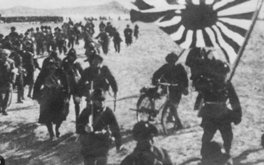 Nhóm chuyên gia đã chế tạo một nguyên mẫu tia tử thần Ku-Go có thể tiêu diệt mục tiêu ở khoảng cách 800m nhưng với điều kiện là mục tiêu phải đứng yên trong 10 phút.