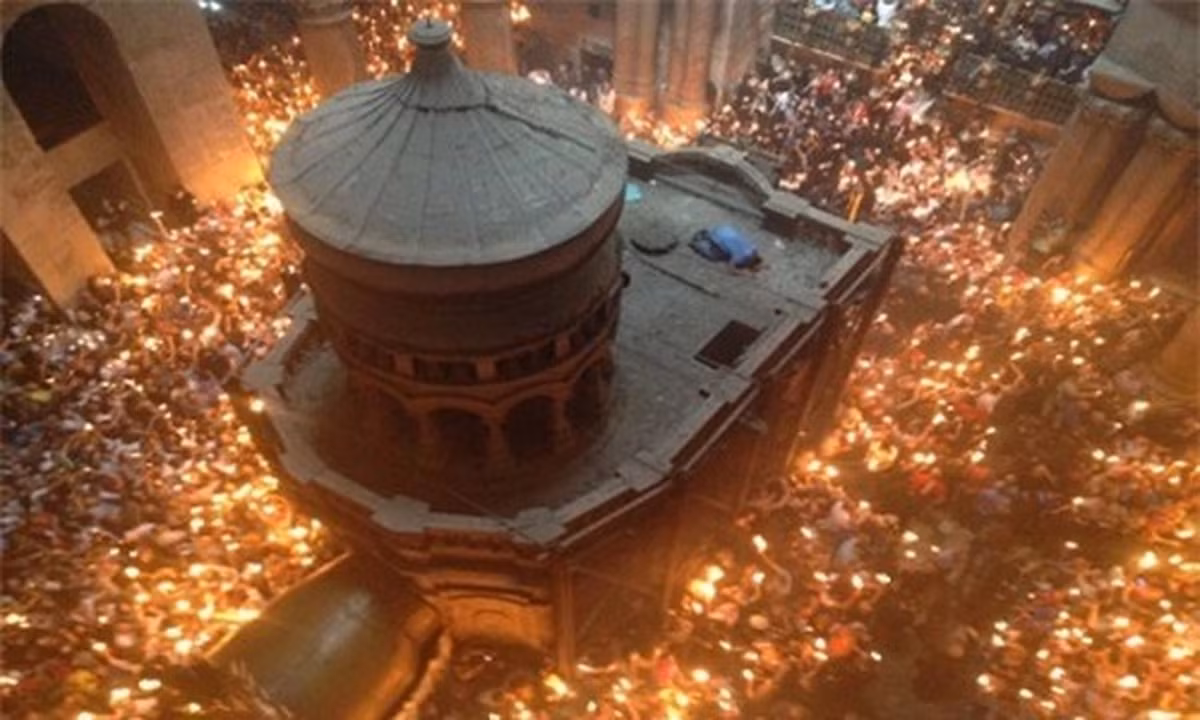 Theo các chuyên gia, ngôi mộ cổ này được niêm phong bằng đá cẩm thạch từ những năm 1500 để ngăn không cho khách viếng thăm ăn trộm những mảnh nhỏ làm di vật.