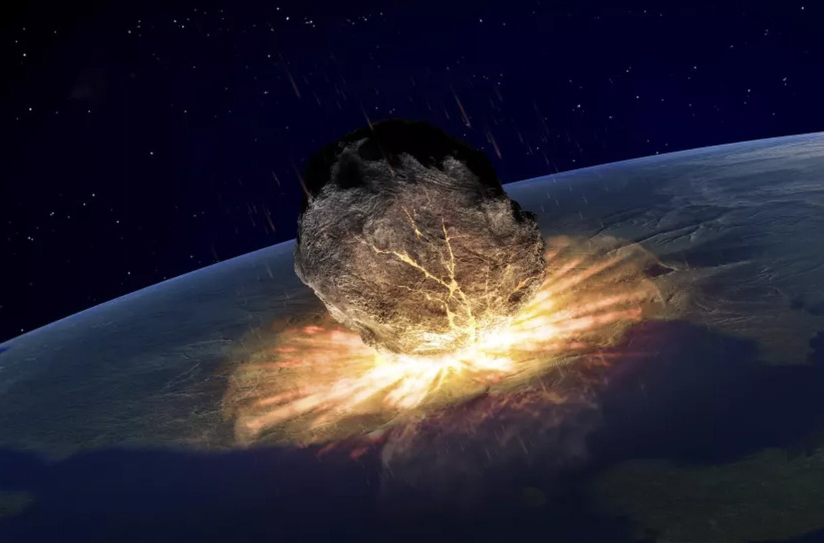 Theo các nhà nghiên cứu, tiểu hành tinh Chicxulub có đường kính khoảng 10 - 15 km đã tạo ra miệng hố rộng đến 180 km và sâu 20 km tại bán đảo Yucatan sau khi lao xuống Trái Đất.