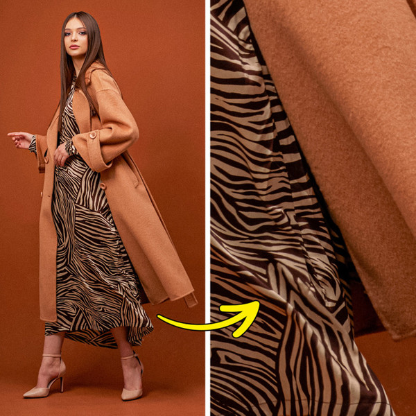 3. Chú ý góc chụp nghiêng của mẫu mặc. Các thương hiệu thời trang lớn đều chú trọng hoàn thiện bản thiết kế trước khi sản xuất hàng loạt. Tuy vậy, sản phẩm trải qua nhiều công đoạn cắt may, hoàn thiện mới đến tay người tiêu dùng. Quá trình này, quần áo có thể xuất hiện những lỗi nhỏ.