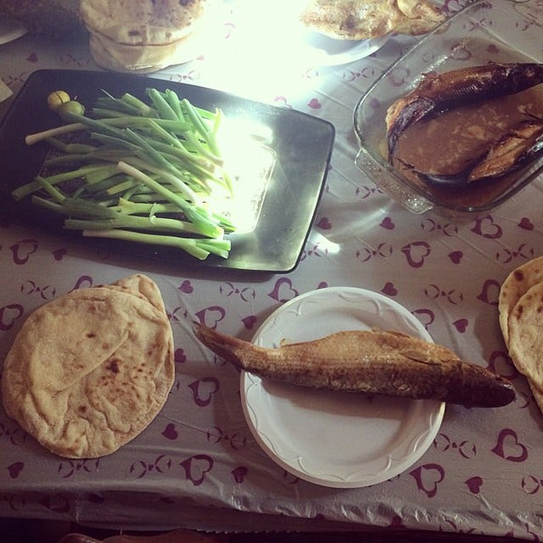 Ngày nay, để có món Fesikh thành phẩm, người dân thường chuẩn bị những chú cá đối Mugil (loài cá nước mặn sống ở vùng biển Địa Trung Hải và Biển Đỏ). Trong khi đó, người dân miền Tây Ai Cập lại dùng cá thịt trắng làm nguyên liệu thay thế cá đối Mugil.