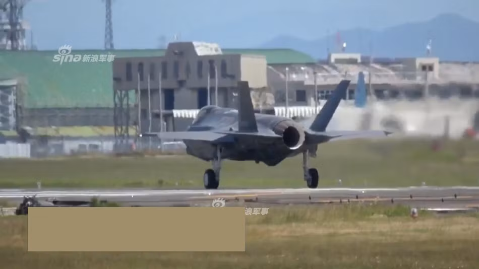Hiện tại F-35A đang là phiên bản hoàn thiện nhất trong số các phiên bản của F-35. Với việc Mitsubishi có thể tự lắp ráp được những chiếc máy bay F-35A thì chắc chắn một điều đó là trong tương lai Nhật Bản cũng sẽ có khả năng tự sản xuất, vận hành, bảo dưỡng các máy bay F-35 một cách hoàn toàn độc lập. Nguồn ảnh: Sina.
