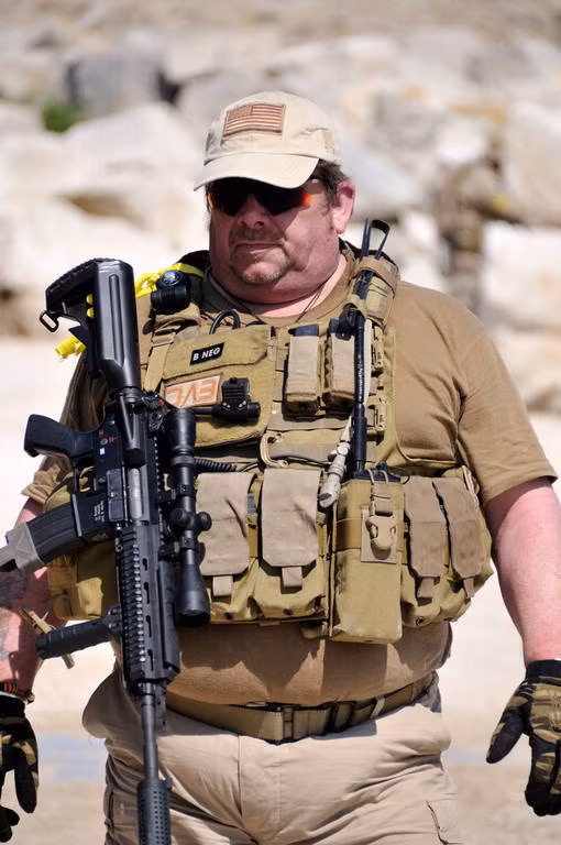 Mỹ là quốc gia có tỷ lệ béo phì lớn nhất trên thế giới và cũng không ngạc nhiên khi có nhiều binh lính trong quân đội Mỹ có một thân hình cực kỳ "đẫy đà". Nguồn ảnh: AR15.