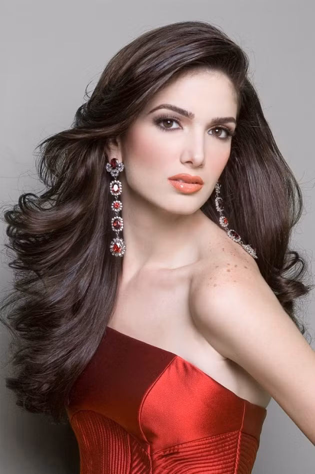 Những cuộc thi sắc đẹp trên thế giới là minh chứng cho thấy Venezuela là cái nôi của những hoa hậu. Phụ nữ Venezuela phụ nữ có chiều cao lý tưởng và vẻ đẹp lộng lẫy làm mê đắm lòng người.