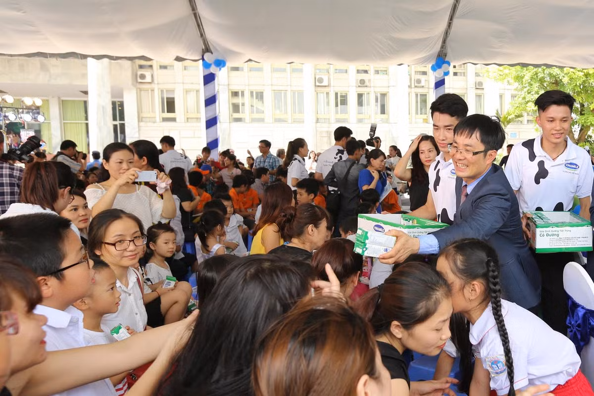 Vinamilk dong hanh huong ung chuong trinh "Ngay Sua the gioi"-Hinh-4