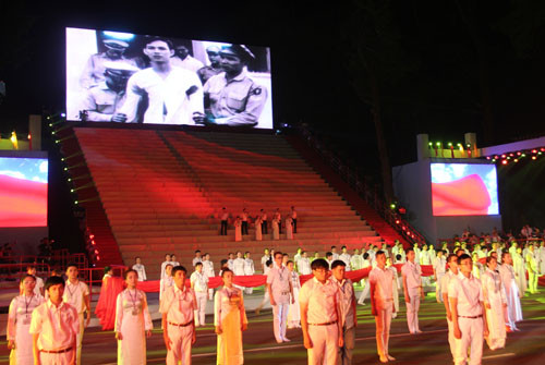 Dieu chua biet ve mo AHLS Nguyen Van Troi o Sai Gon-Hinh-5