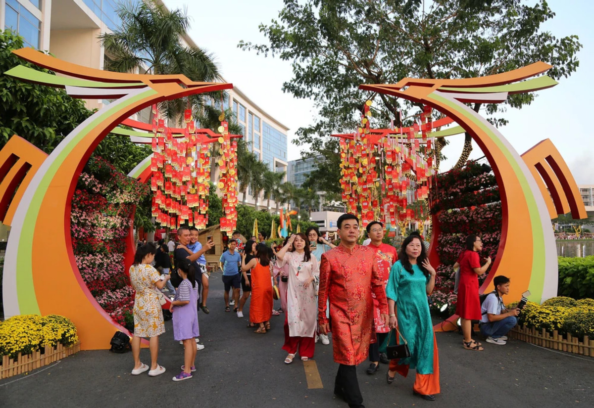 10 Địa điểm du xuân Giáp Thìn ‘cực chất’ tại TP HCM - Hình 6 10 Dia diem du xuan Giap Thin ‘cuc chat’ tai TP HCM-Hinh-6