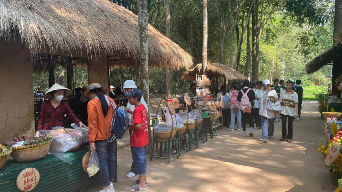 10 Địa điểm du xuân Giáp Thìn ‘cực chất’ tại TP HCM - Hình 11 10 Dia diem du xuan Giap Thin ‘cuc chat’ tai TP HCM-Hinh-11