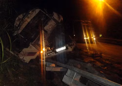 Lien tuc tai nan trong ham Hai Van-Hinh-6