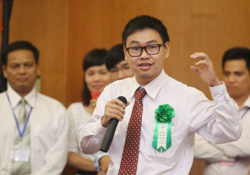 TS tre thuyet phuc TT Nguyen Tan Dung 