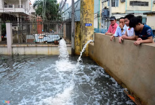 Hem o Sai Gon 20 gio chim trong nuoc ban sau bao-Hinh-4