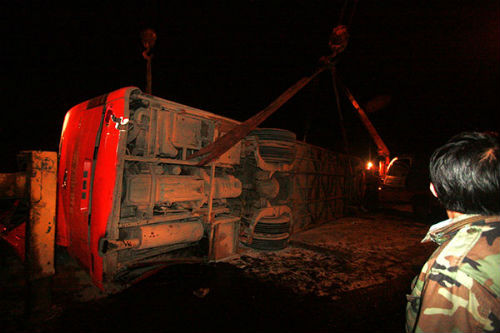 Xe khach Phuong Trang lien tiep gay tai nan kinh hoang-Hinh-4