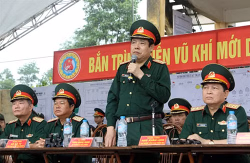 QDND Viet Nam ban trinh dien loat vu khi moi-Hinh-2