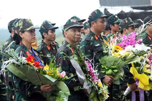 QDND Viet Nam ban trinh dien loat vu khi moi-Hinh-4