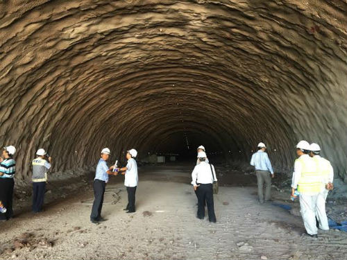 Thong ham du an duong cao toc Da Nang – Quang Ngai-Hinh-2