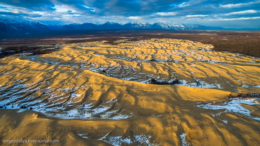 Sự kỳ lạ của sa mạc này thể hiện tính đa dạng của các hệ sinh thái trên Trái Đất và làm nổi bật sự phong phú của địa lý tự nhiên.