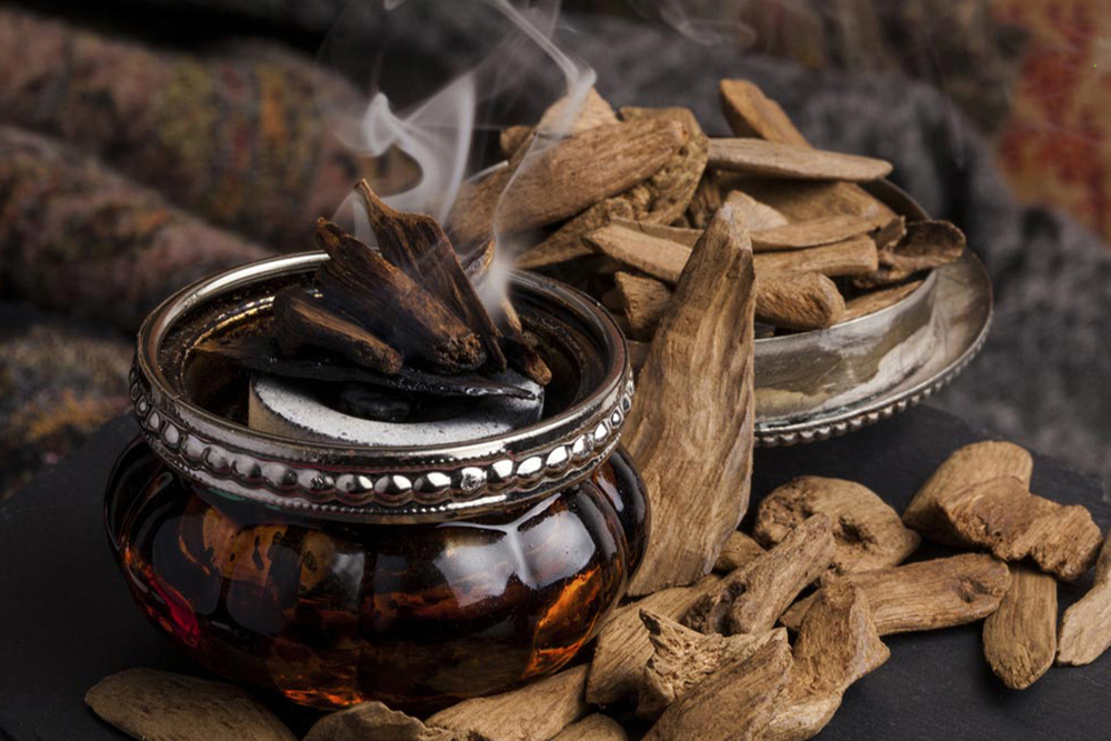 Bên cạnh đó, đây còn được cho là loại gỗ mang đến ý nghĩa phong thủy, tác động tích cực đến tâm linh, xua đuổi tà khí, mang đến vận lành.