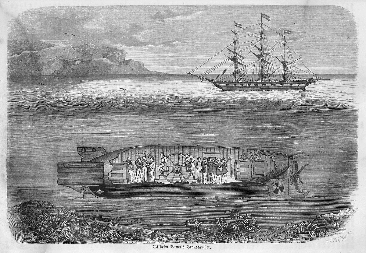 Hiện, tàu ngầm này được trưng bày tại Bảo tàng Lịch sử Quân đội Đức ở Dresden.