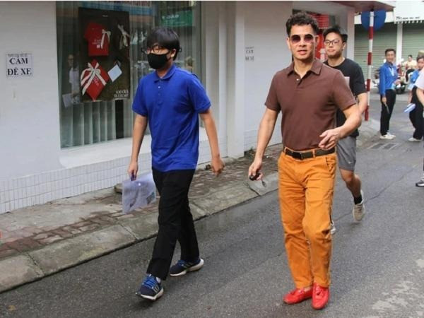 Bi Beo nha Xuan Bac danh gia hai huoc ve de thi vao lop 10