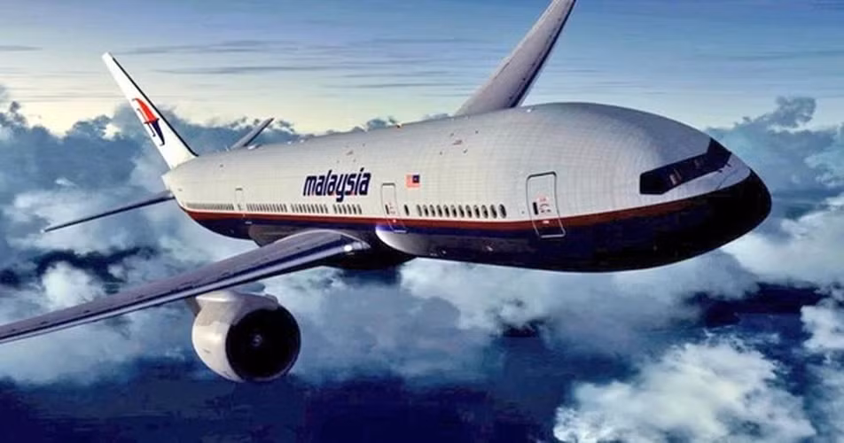 Chuyến bay MH370 biến mất một cách đáng kinh ngạc vào ngày 8/3/2014, không để lại bất kỳ dấu vết nào trên hành trình từ Kuala Lumpur đến Bắc Kinh. Đây trở thành một trong những bí ẩn hàng không lớn nhất thế giới.