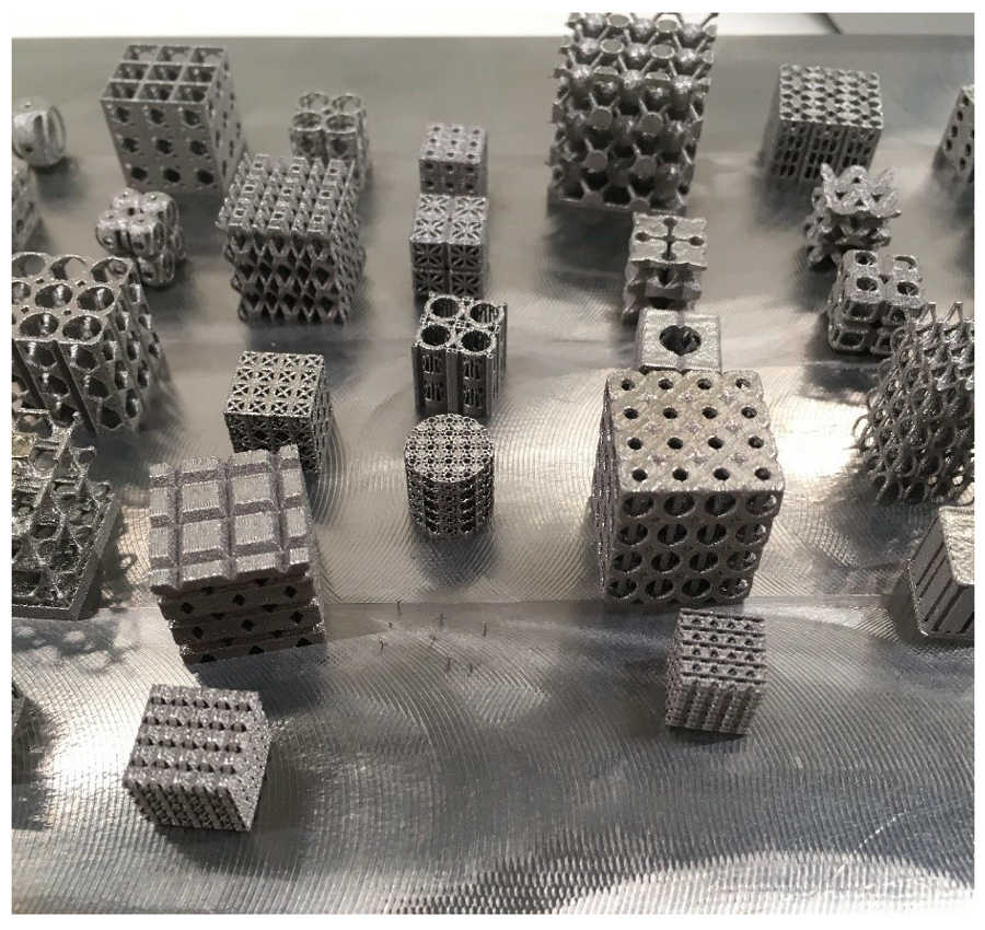 Điều này làm cho nó trở thành lựa chọn lý tưởng cho các ứng dụng trong ngành hàng không vũ trụ, máy bay không người lái của lính cứu hỏa, và sản xuất ô tô.