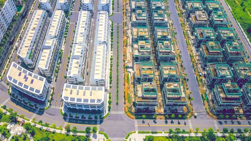 Gia mo ban bat dong san ‘nha giau’ van tang du thi truong kho-Hinh-2