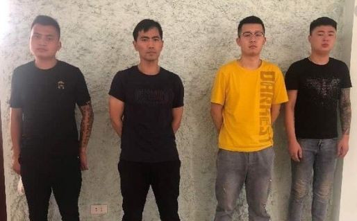  5. Bắt giữ 4 người Trung Quốc nhập cảnh trái phép vào Lạng Sơn: Ngày 5/9, Công an tỉnh Lạng Sơn vừa phát hiện, ngăn chặn 4 công dân Trung Quốc đã đi sâu vào nội địa tỉnh và ý định đi Hà Nội kiếm việc làm. Xe ôtô Fortune BKS 17A – 13809 phát hiện có 4 công dân Trung Quốc không có giấy tờ nhập cảnh hợp pháp vào Việt Nam. Các đối tượng khai mục đích đến Hà Nội tìm kiếm việc làm. 